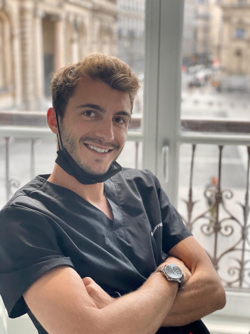 Dr VANDEVELLE Arthur - Chirurgie Implantolog Dr VANDEVELLE Arthur - Chirurgie Implantolog